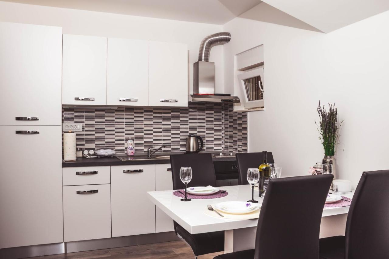 Apartmani Vuckovic Vodice Buitenkant foto
